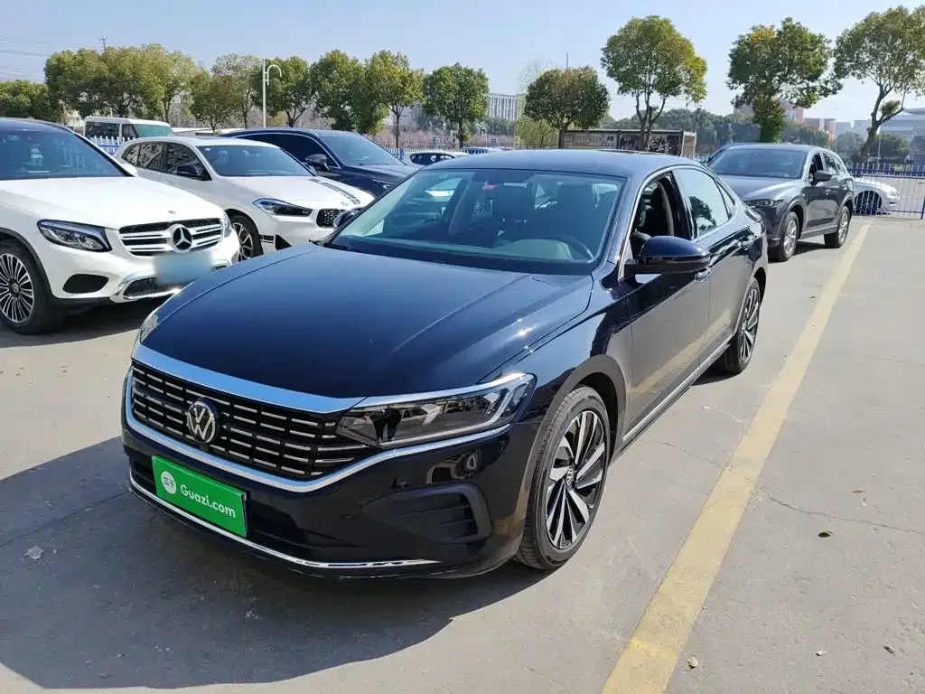 Volkswagen Passat — фото 5