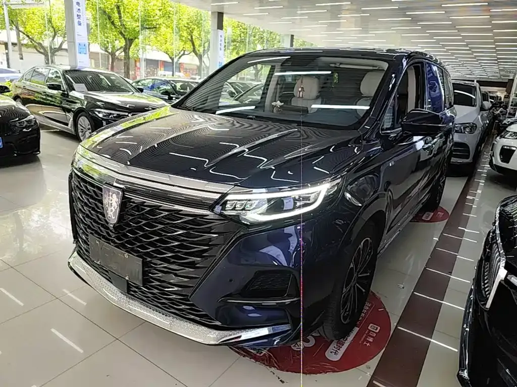 Roewe iMAX8 — фото 1