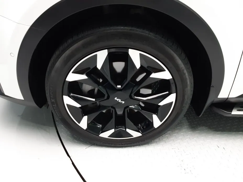 Kia Sorento — фото 10