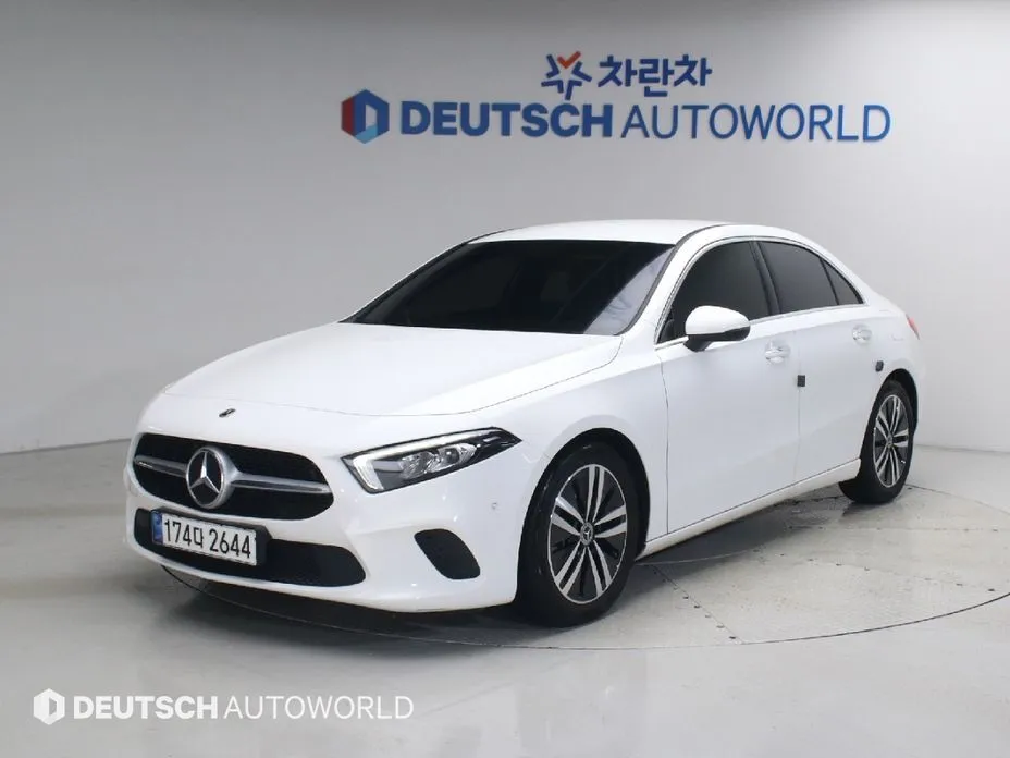 Mercedes-Benz A-Class — фото 1