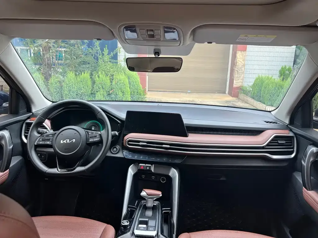 Kia Sportage — фото 4