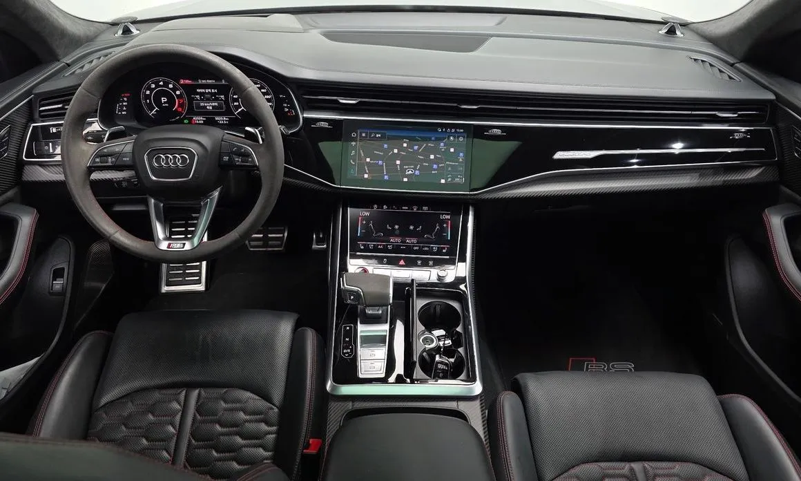 Audi RSQ8 — фото 5