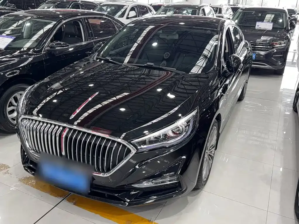 Hongqi H5 — фото 1
