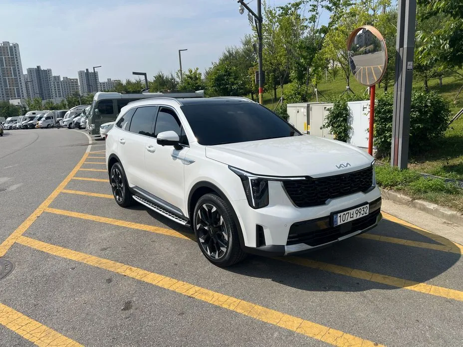 Kia Sorento — фото 1
