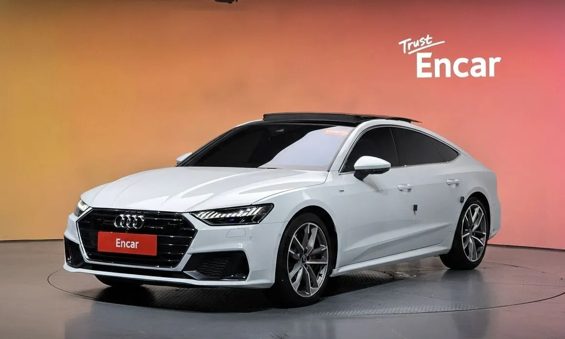 Audi A7 — фото 1