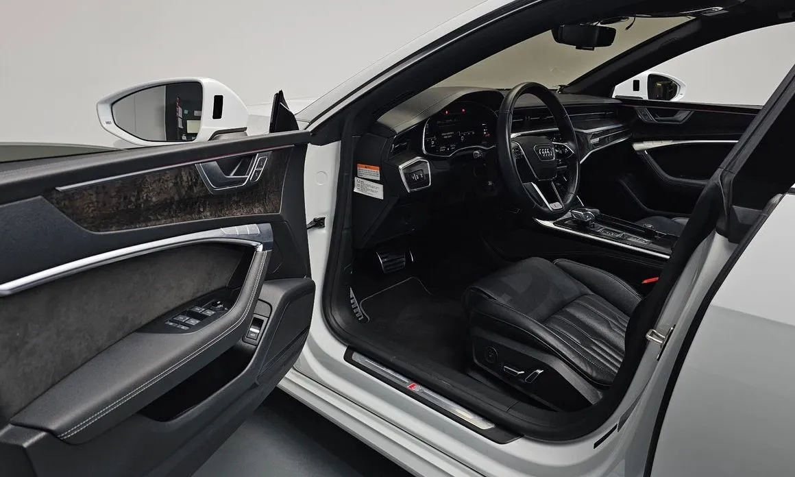 Audi A7 — фото 8