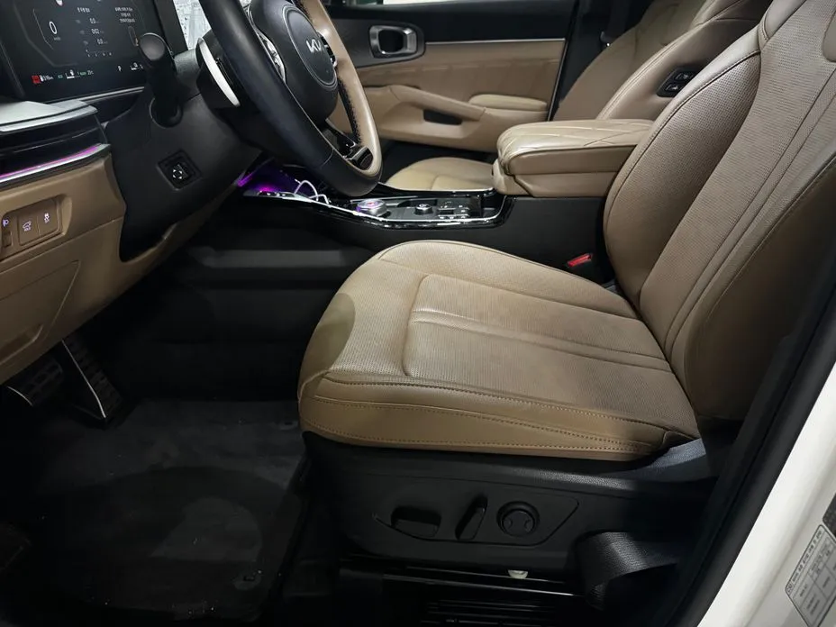 Kia Sorento — фото 9