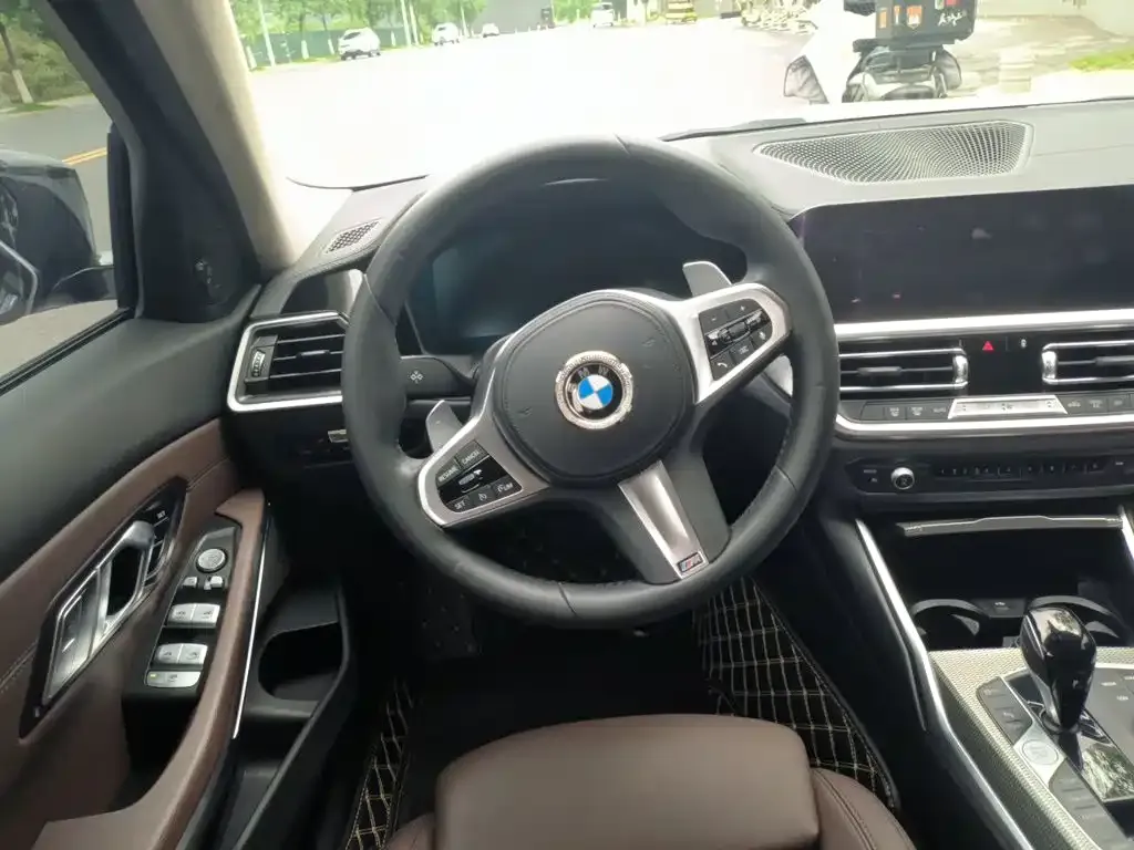 BMW 3 Series — фото 10