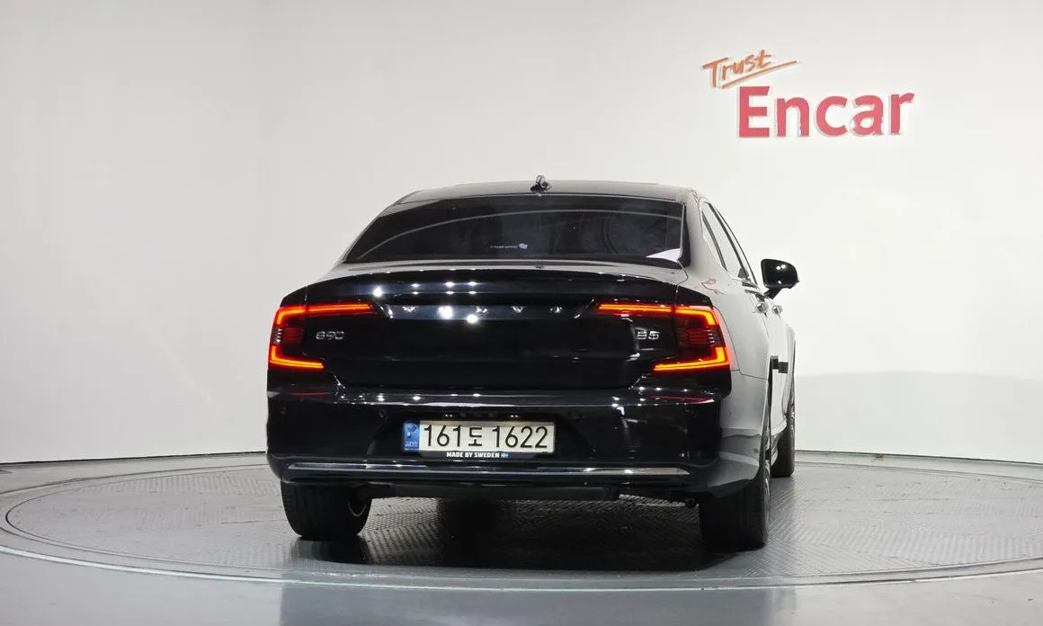 Volvo S90 — фото 5