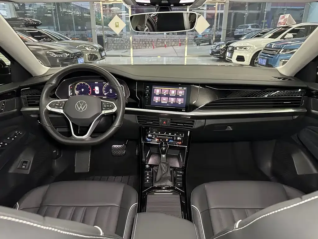 Volkswagen Passat — фото 8
