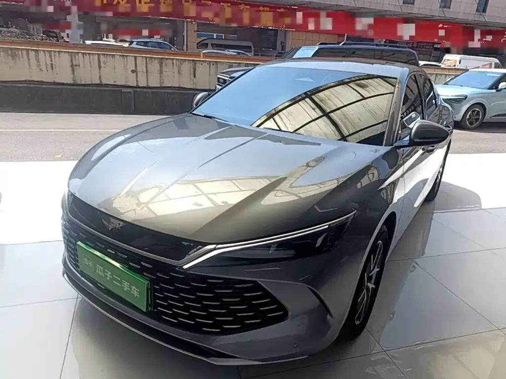 BYD Qin L — фото 10