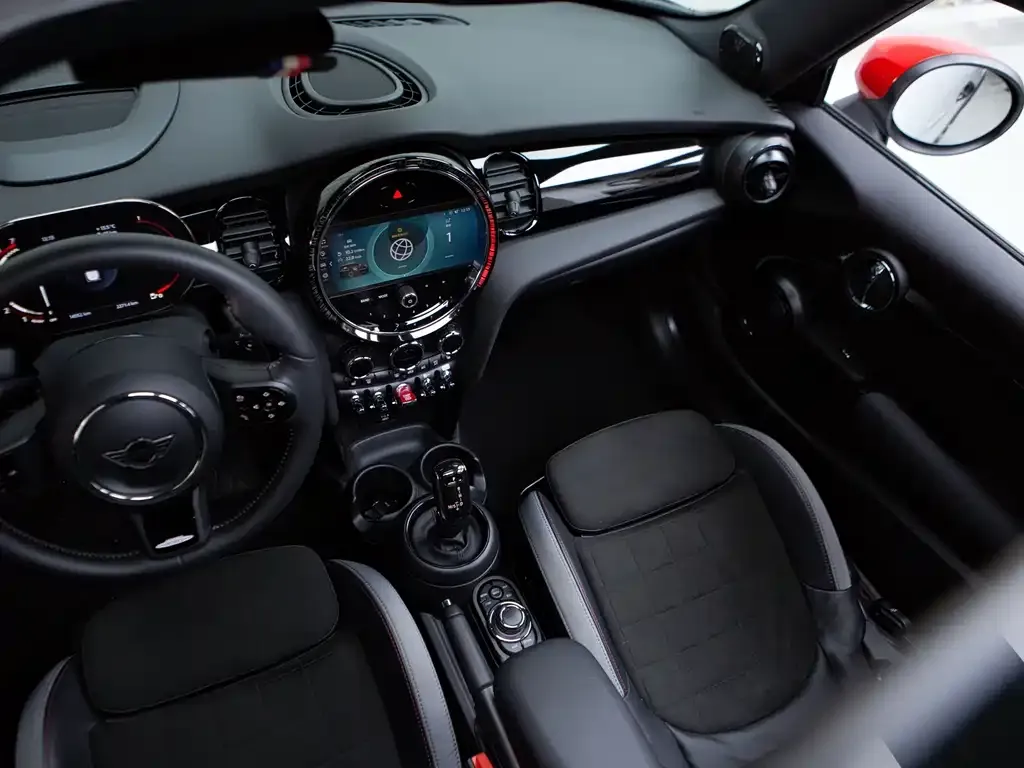 MINI JCW (John Cooper Works) — фото 9