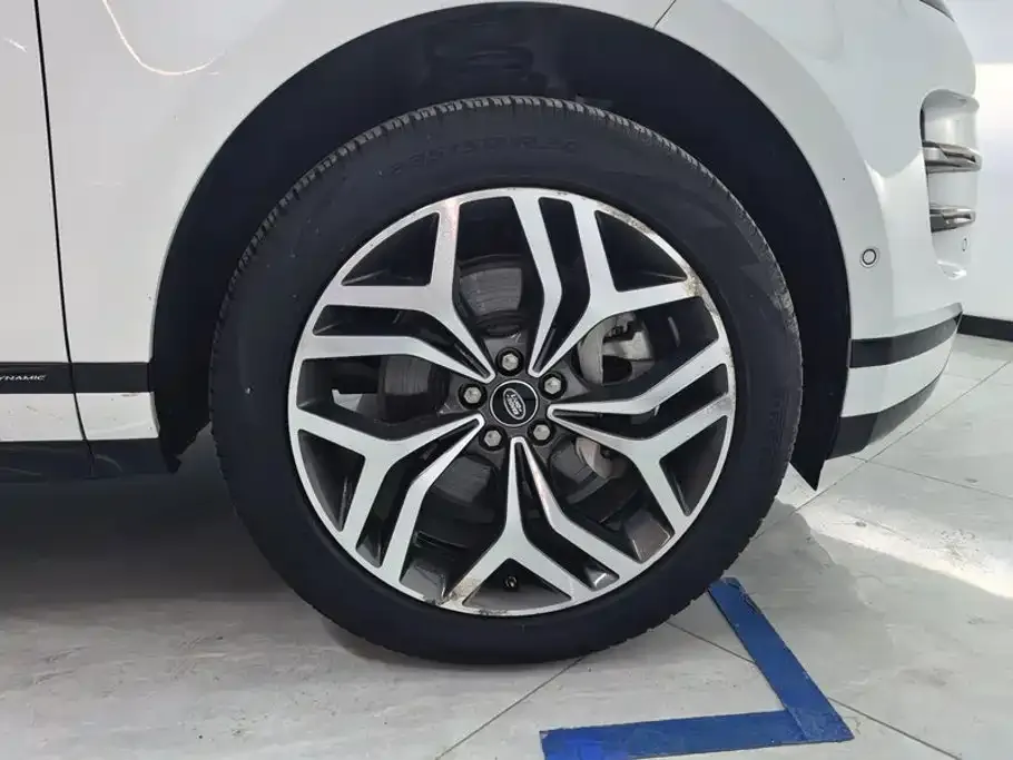 Land Rover Evoque — фото 9