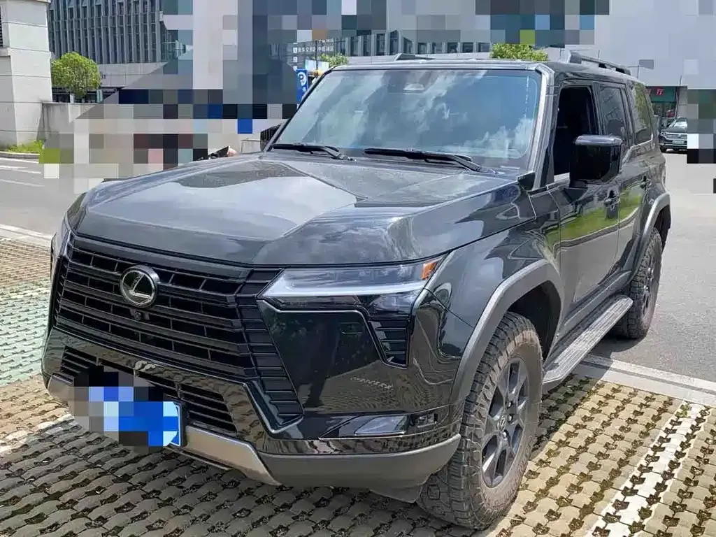 Lexus GX — фото 1
