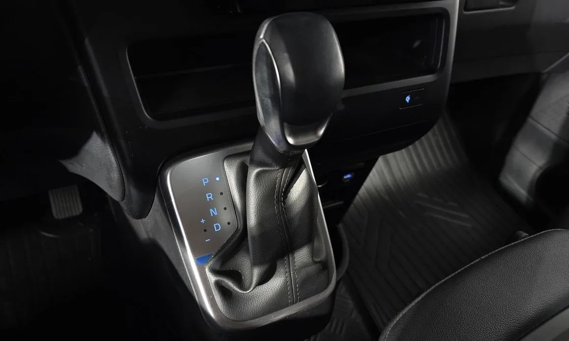 Hyundai Staria — фото 8