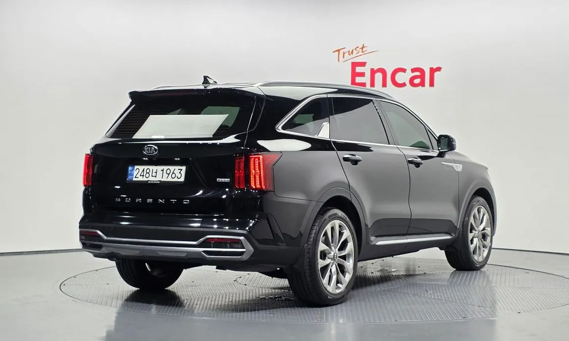 Kia Sorento — фото 4