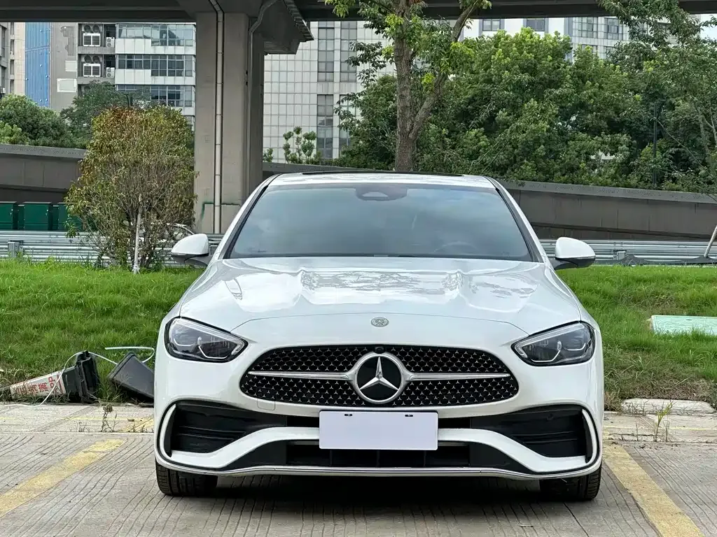 Mercedes-Benz C-Class — фото 10