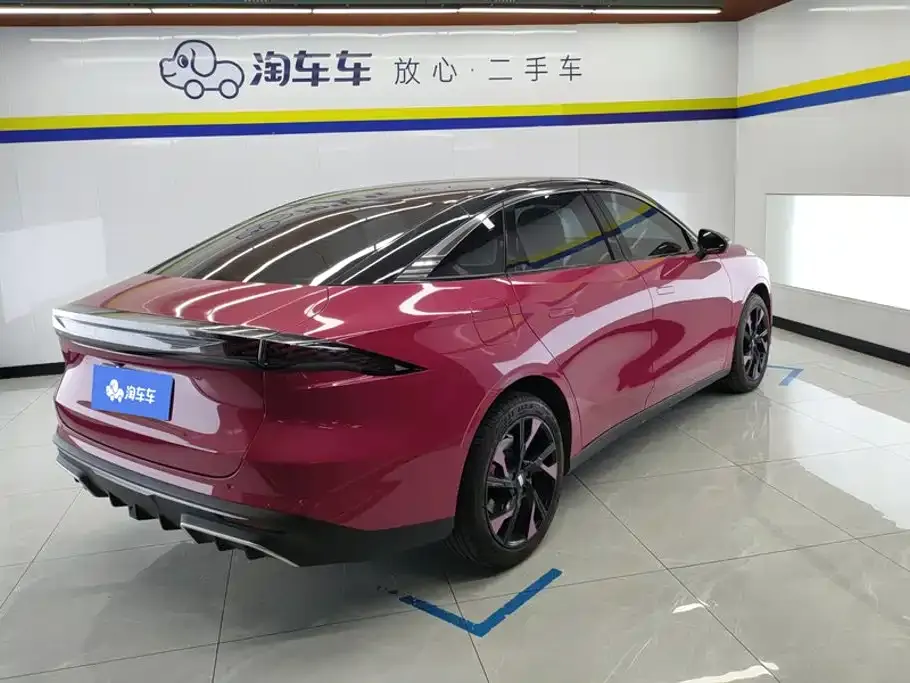 Geely Galaxy L6 — фото 10