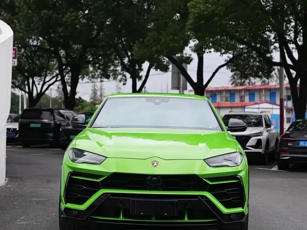 Lamborghini Urus — фото 2