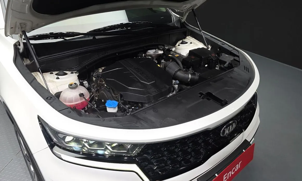 Kia Sorento — фото 9