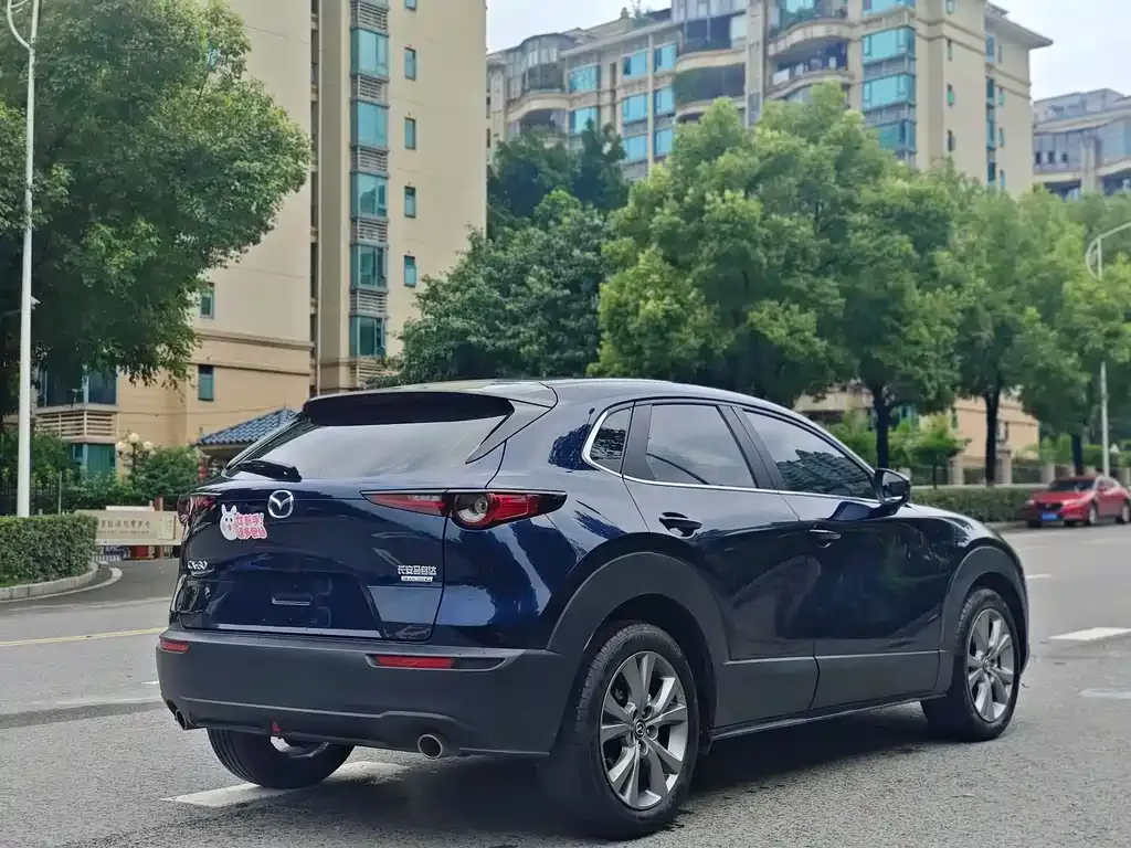 Mazda CX-30 — фото 2