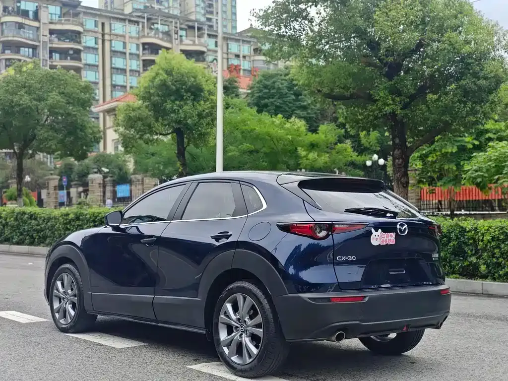 Mazda CX-30 — фото 9
