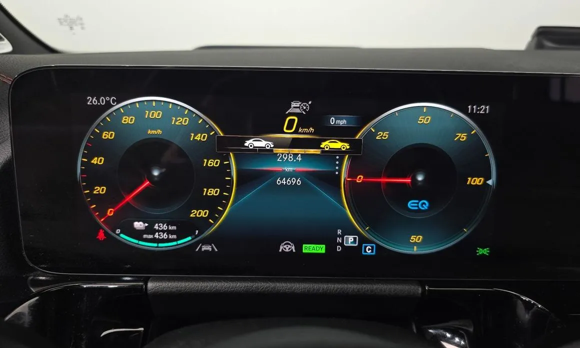 Mercedes-Benz EQA — фото 2