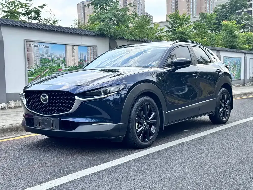 Mazda CX-30 — фото 1