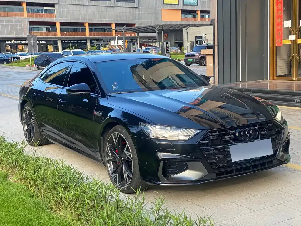 Audi A7L — фото 4