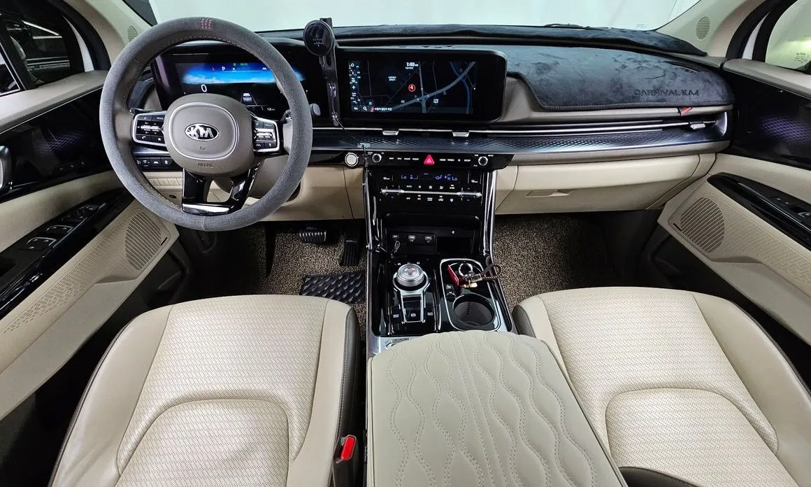 Kia Carnival — фото 4