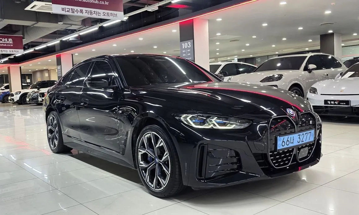 BMW i4 — фото 2