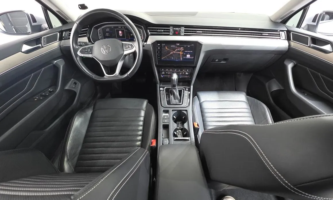 Volkswagen Passat — фото 7