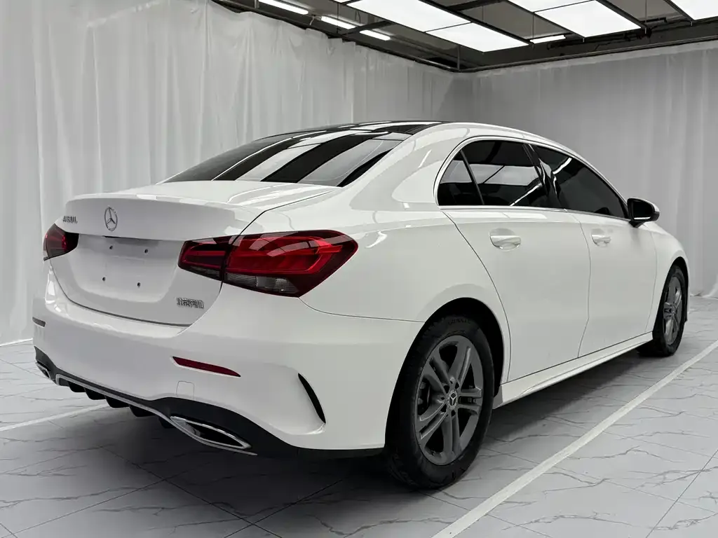 Mercedes-Benz A-Class — фото 4