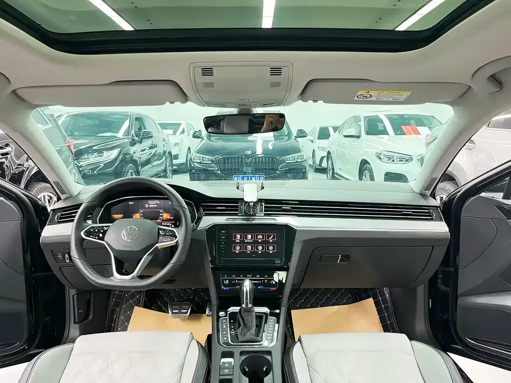 Volkswagen Magotan — фото 10