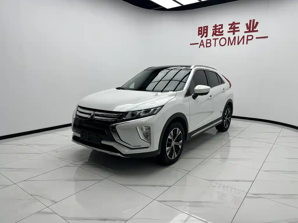 Mitsubishi Eclipse Cross — фото 7
