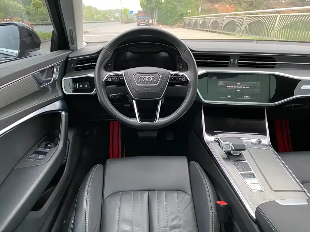 Audi A6L — фото 5