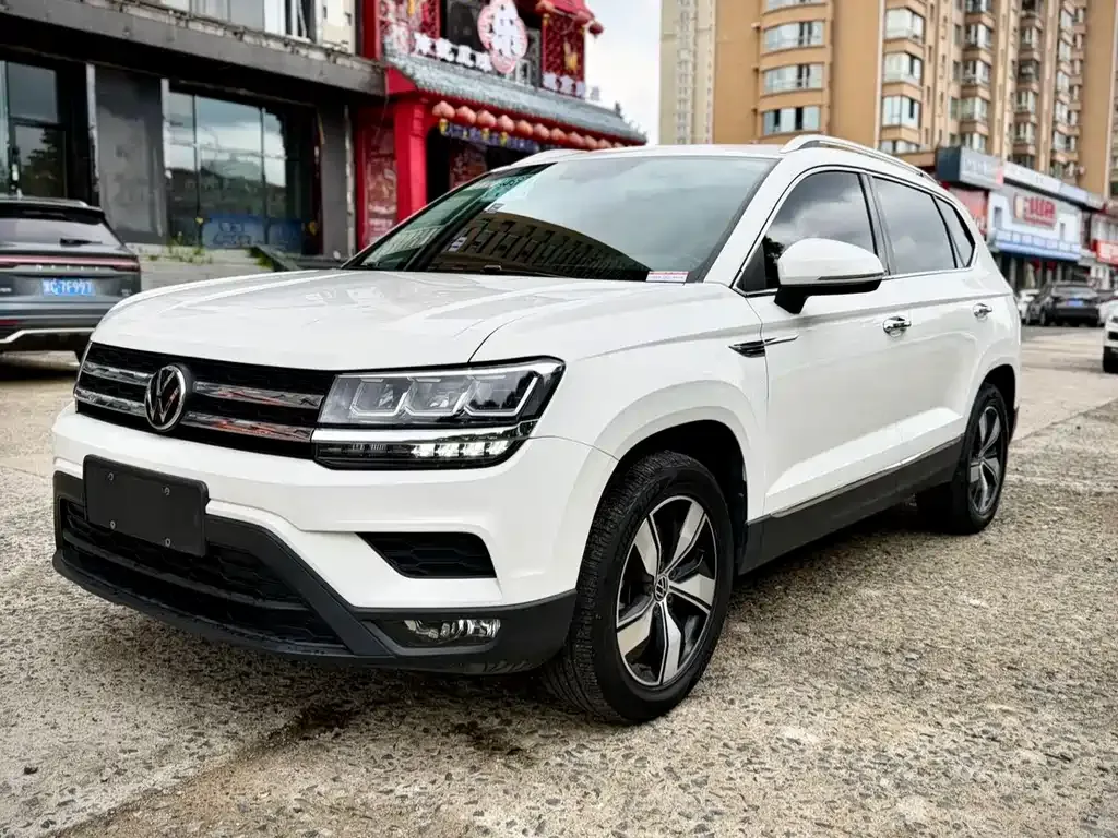 Volkswagen Tharu — фото 1