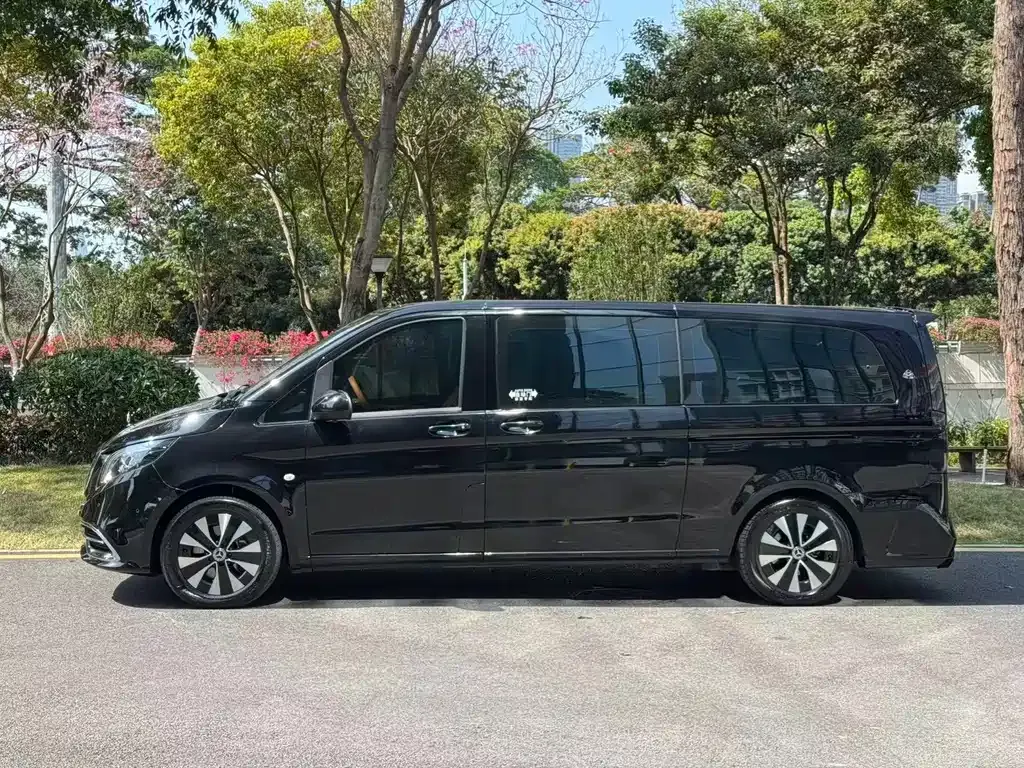 Mercedes-Benz Vito — фото 10