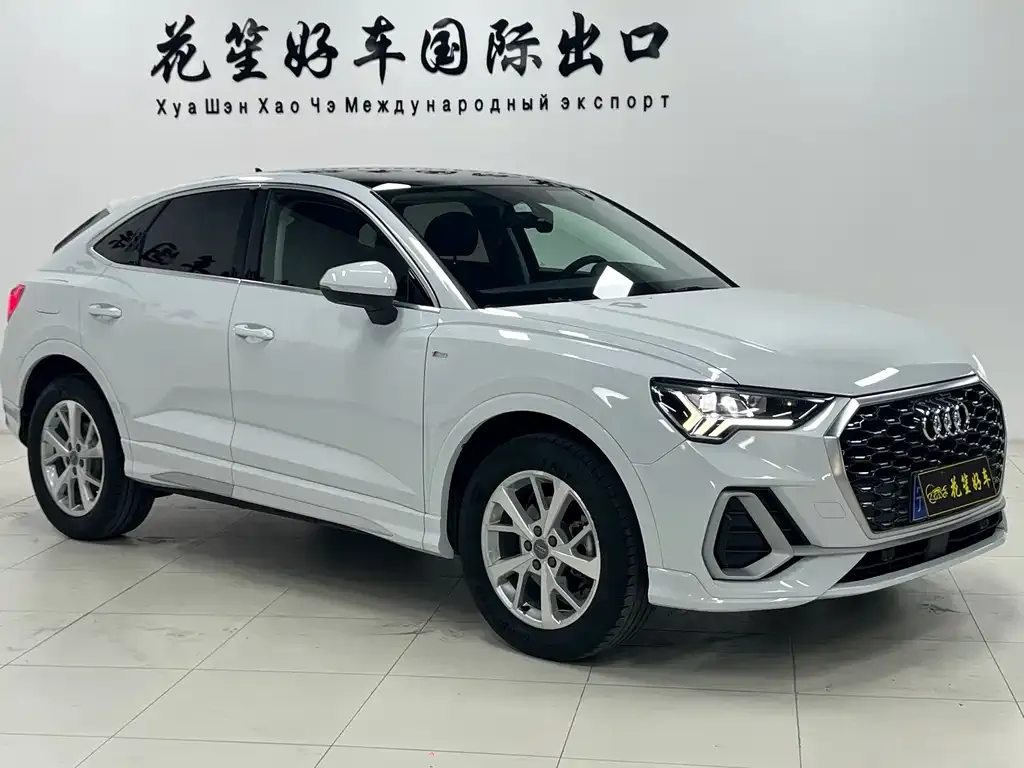 Audi Q3 Sportback — фото 8