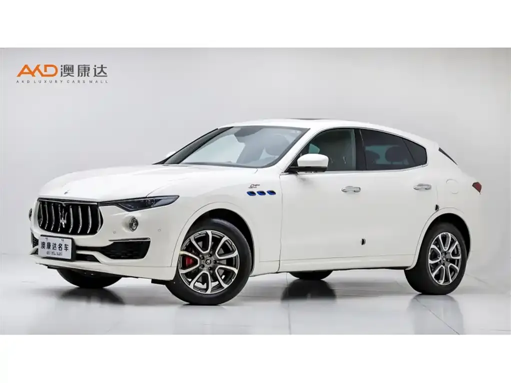 Maserati Levante — фото 1