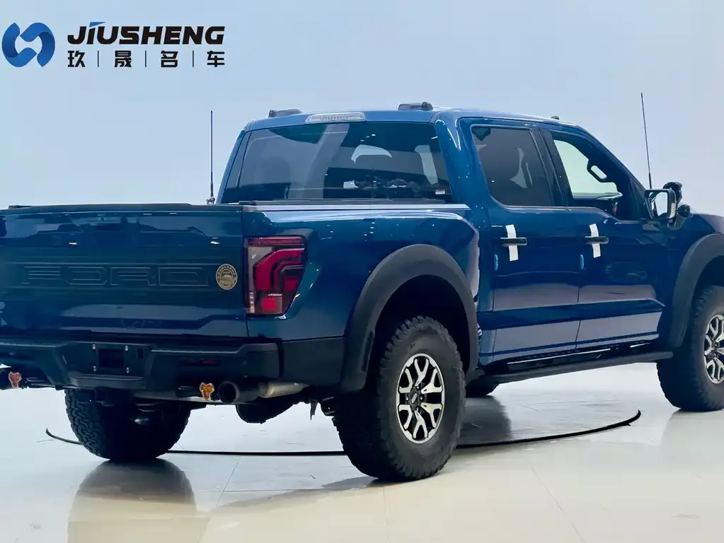 Ford F-150 Raptor — фото 8