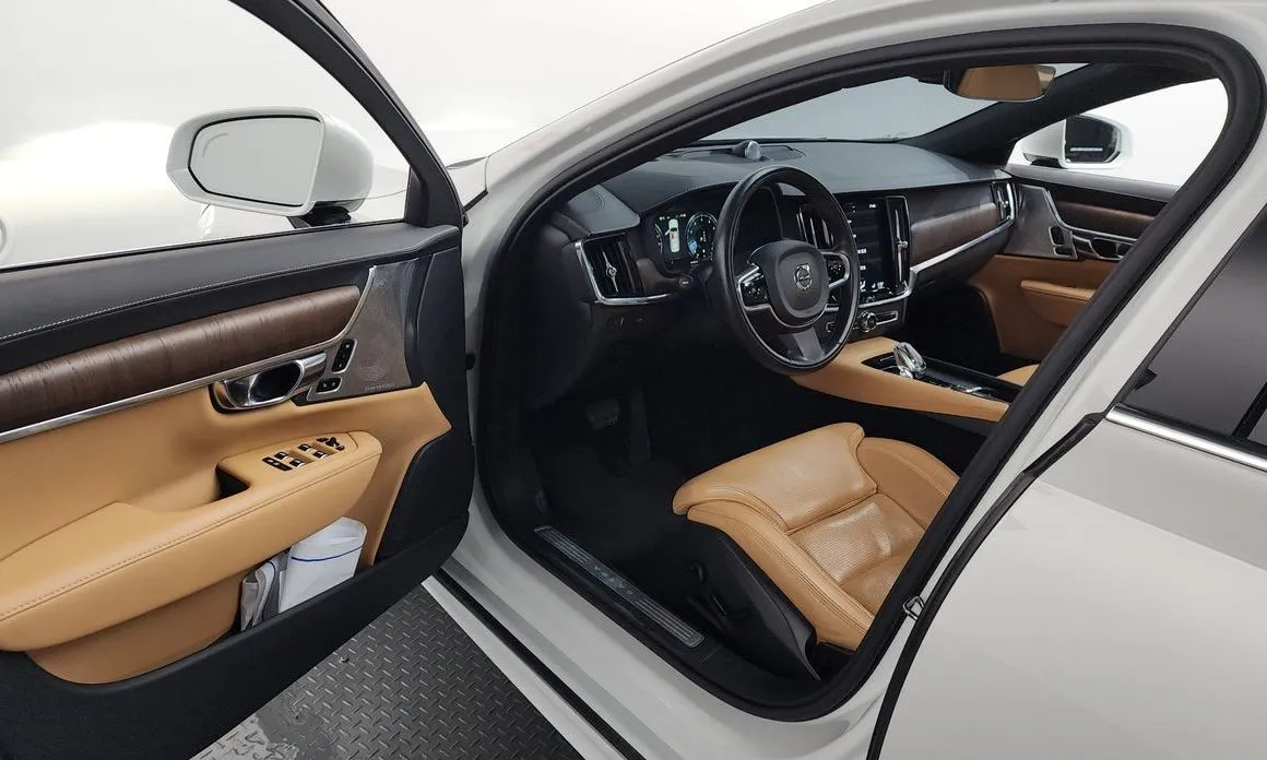 Volvo S90 — фото 4