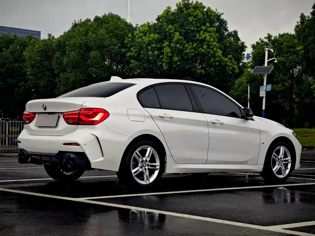 BMW 1 Series — фото 8
