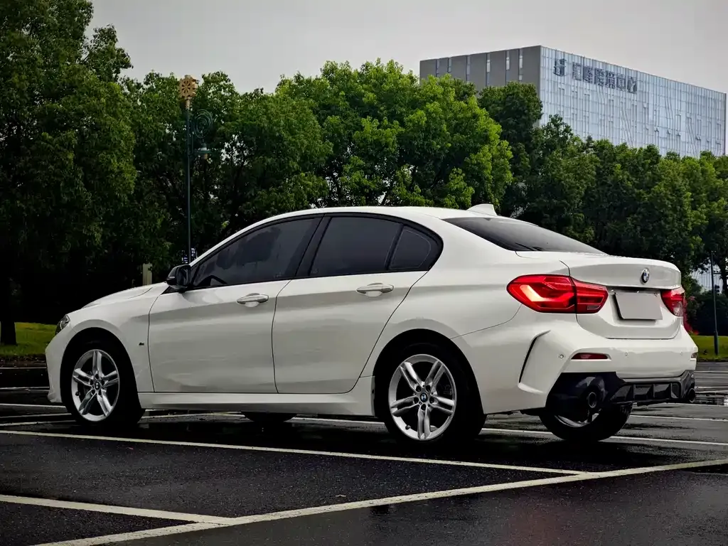 BMW 1 Series — фото 3