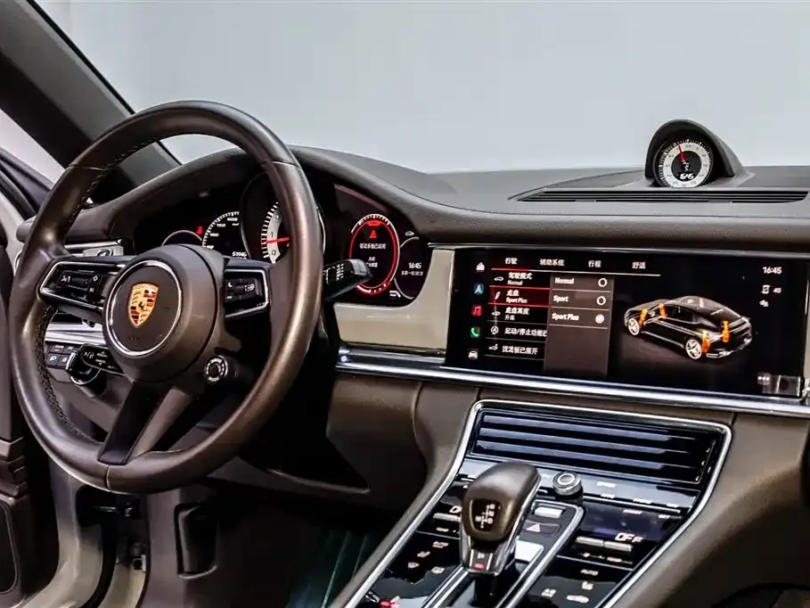 Porsche Panamera — фото 10
