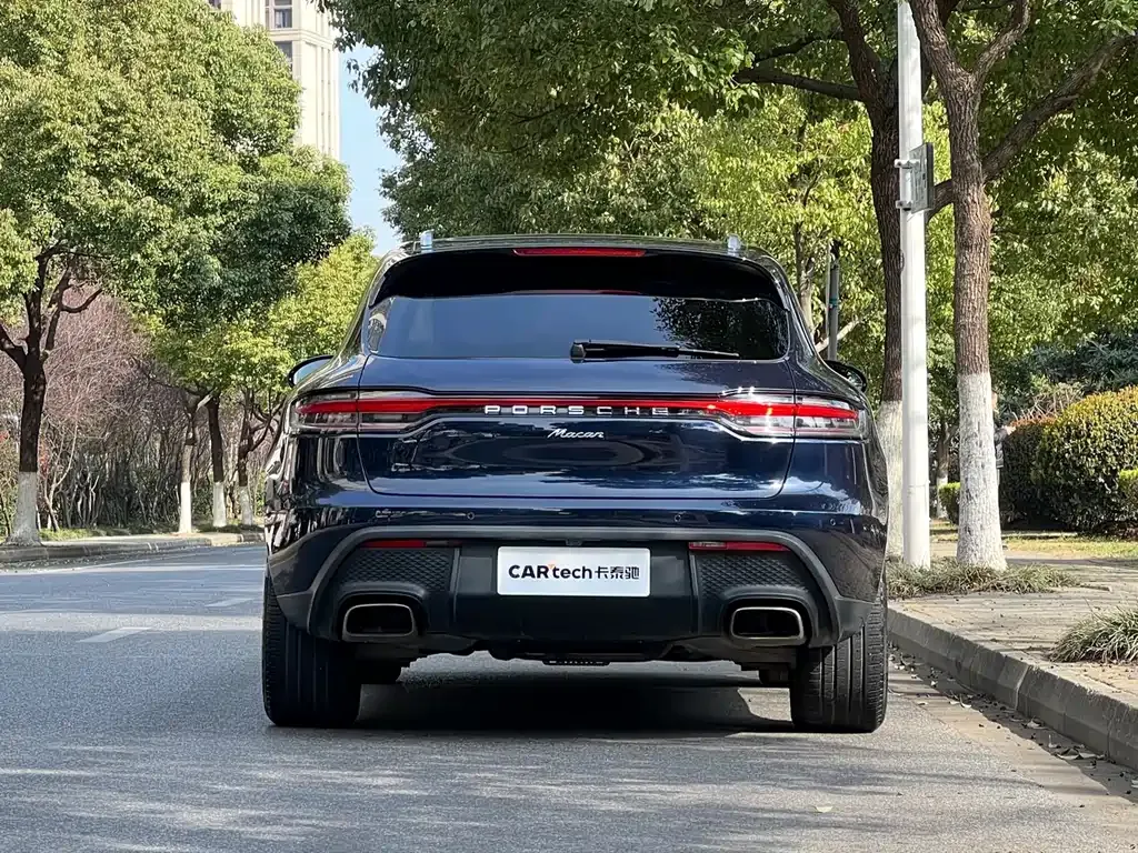 Porsche Macan — фото 10