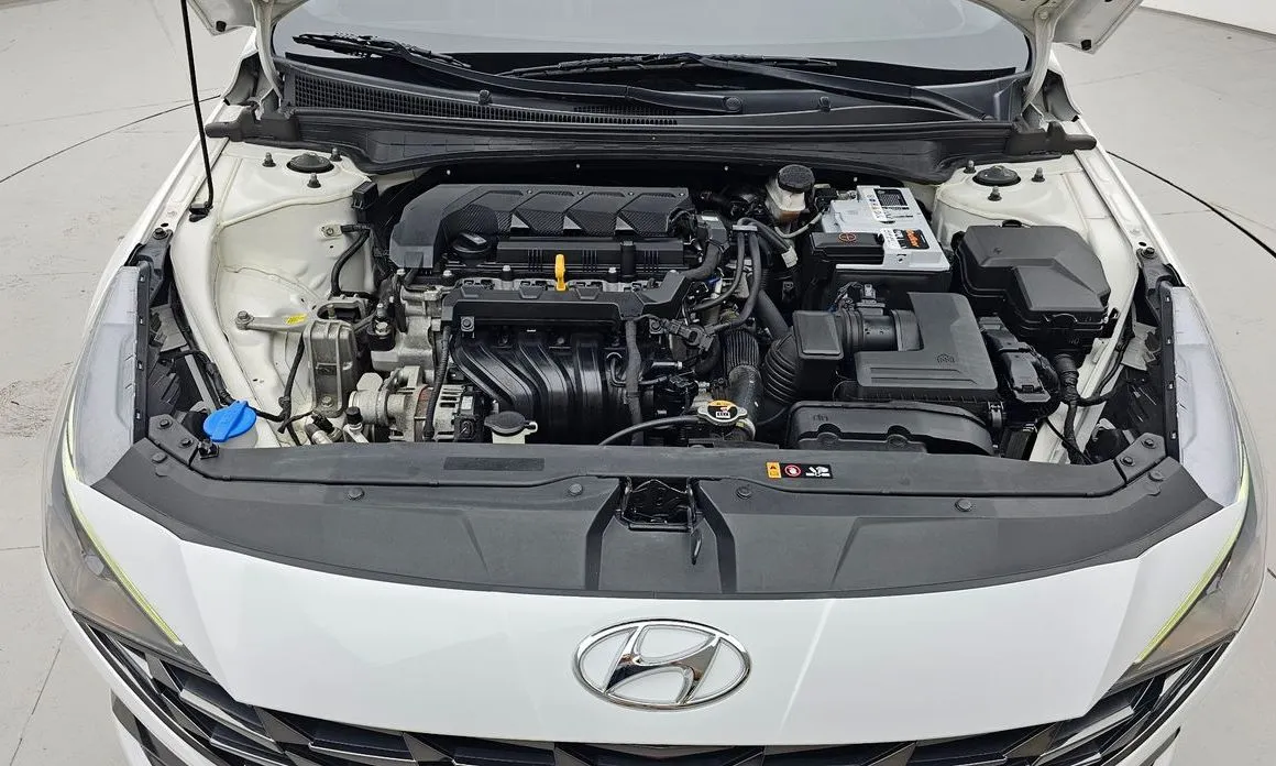 Hyundai AVANTE — фото 7