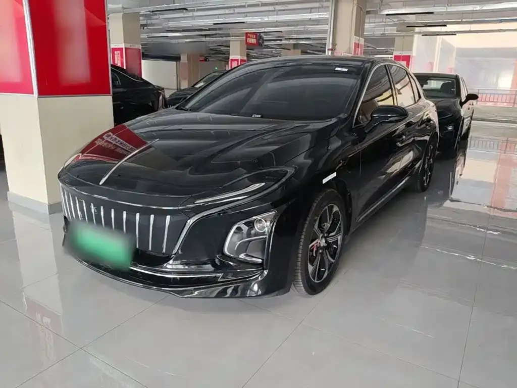 Hongqi E-QM5 — фото 1