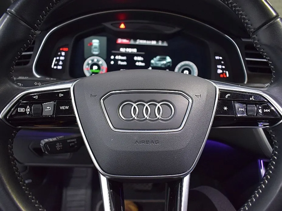 Audi A7 — фото 10