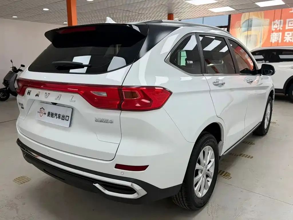 Haval M6 — фото 8
